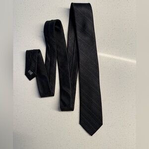 Kenneth Cole Elegant Black Tie